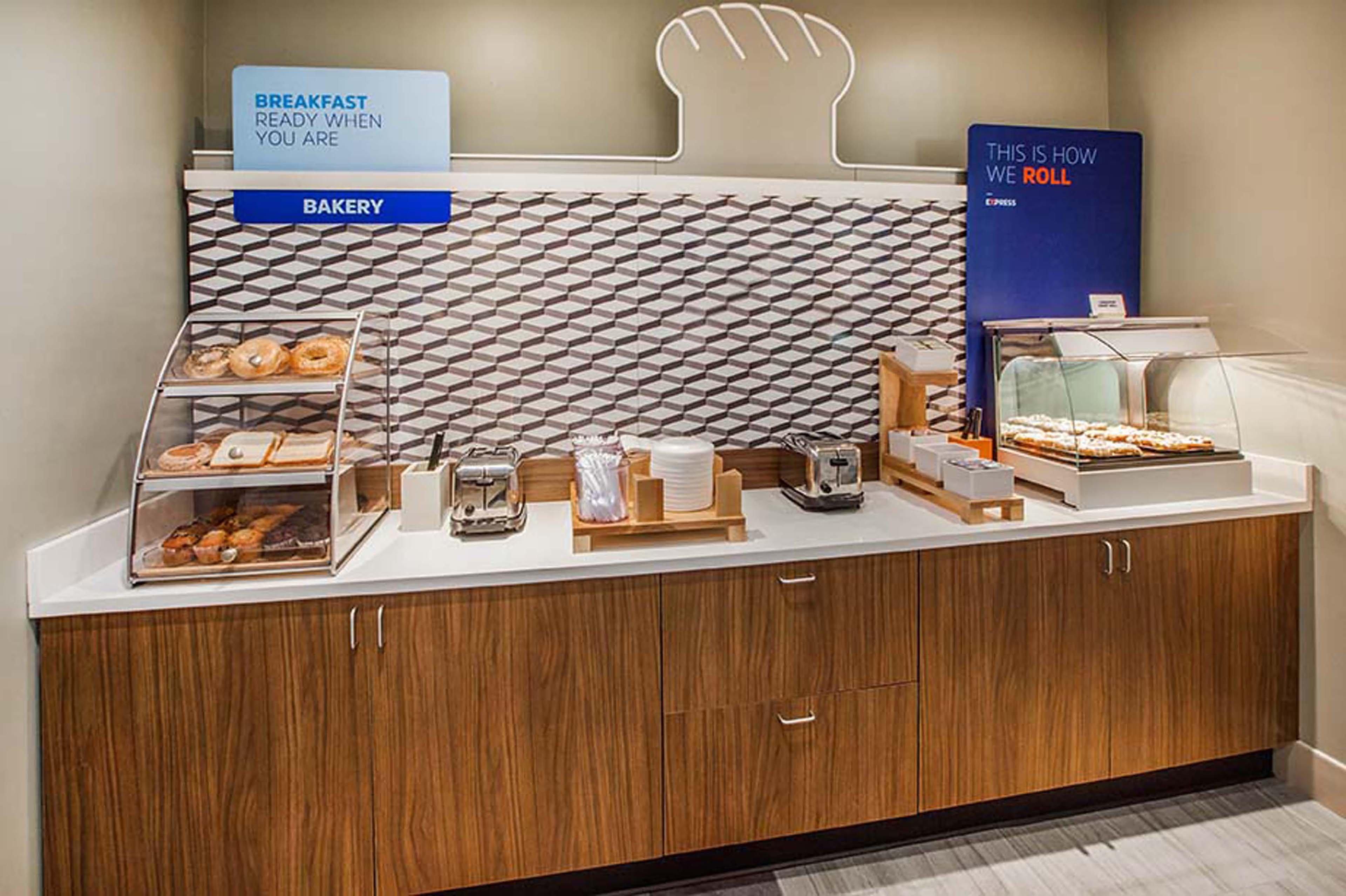 Holiday Inn Express & Suites - Nebraska City By Ihg Bagian luar foto
